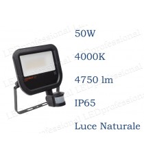 LEDVANCE Faro LED  con sensore 50W luce naturale 4000K da esterno IP65